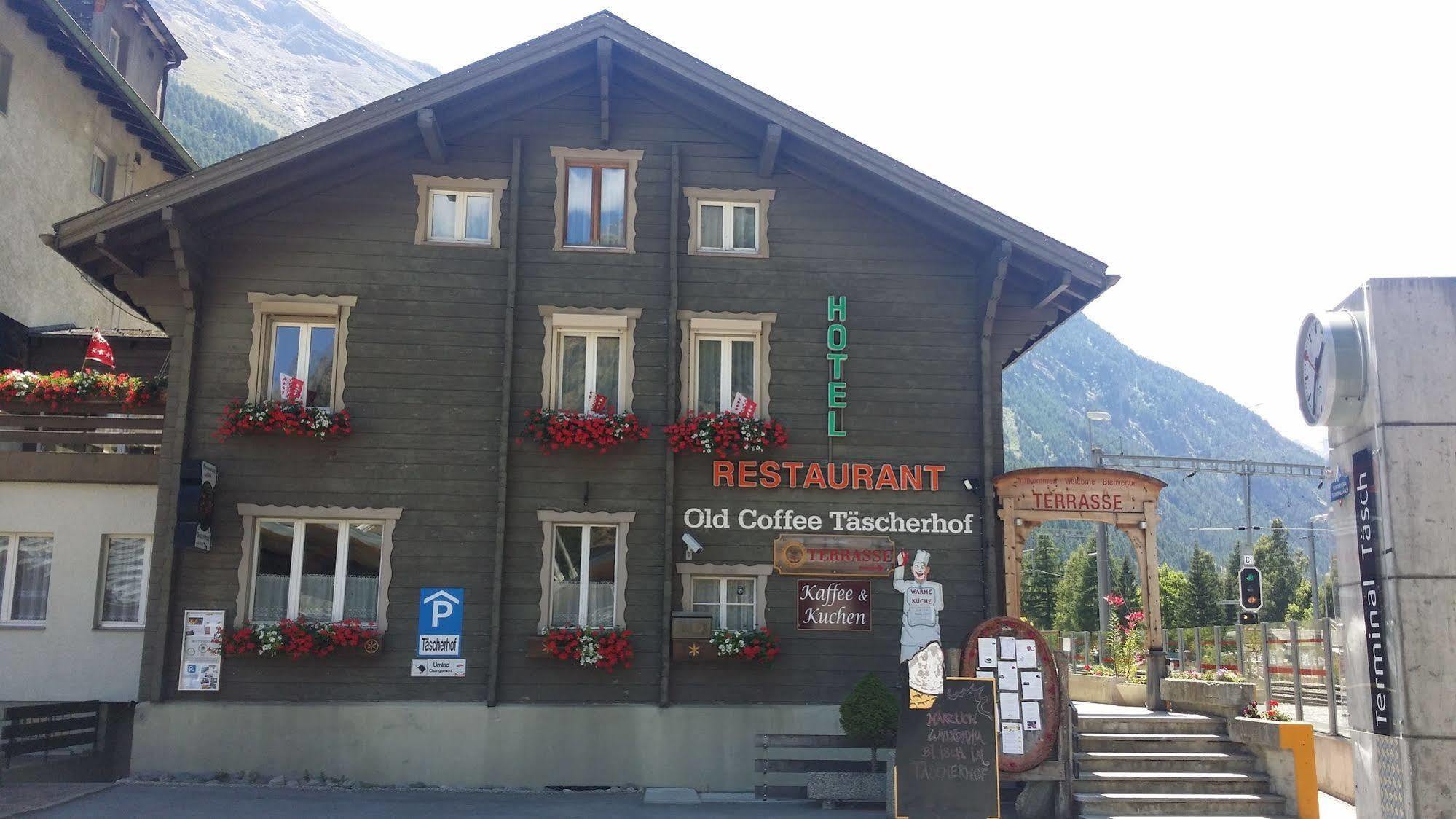 Alpine Budget Rooms by Täscherhof Zermatt Buitenkant foto